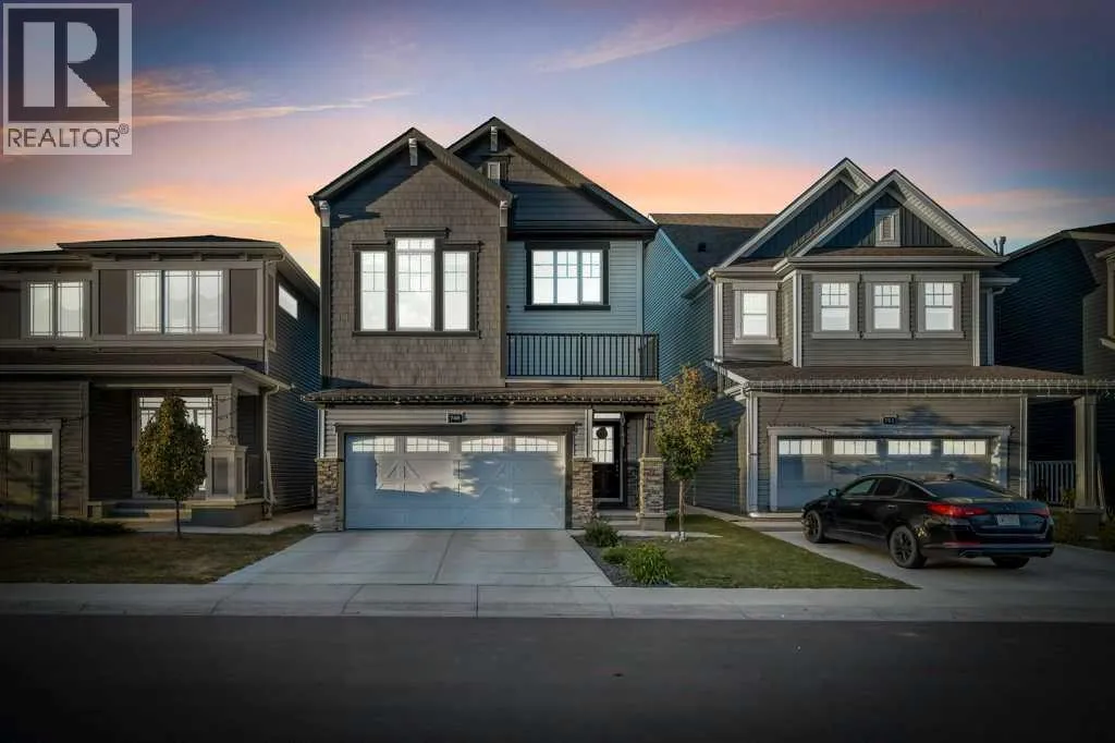 House for rent: 749 Windrow Manor Sw, Airdrie, Alberta T4B 5H6