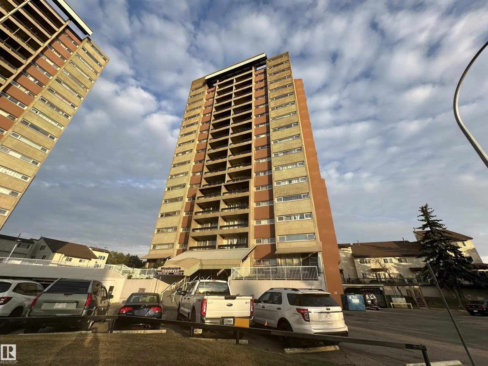 Apartment for rent: #75 8735 165 St Nw, Edmonton, Alberta T5R 2R6