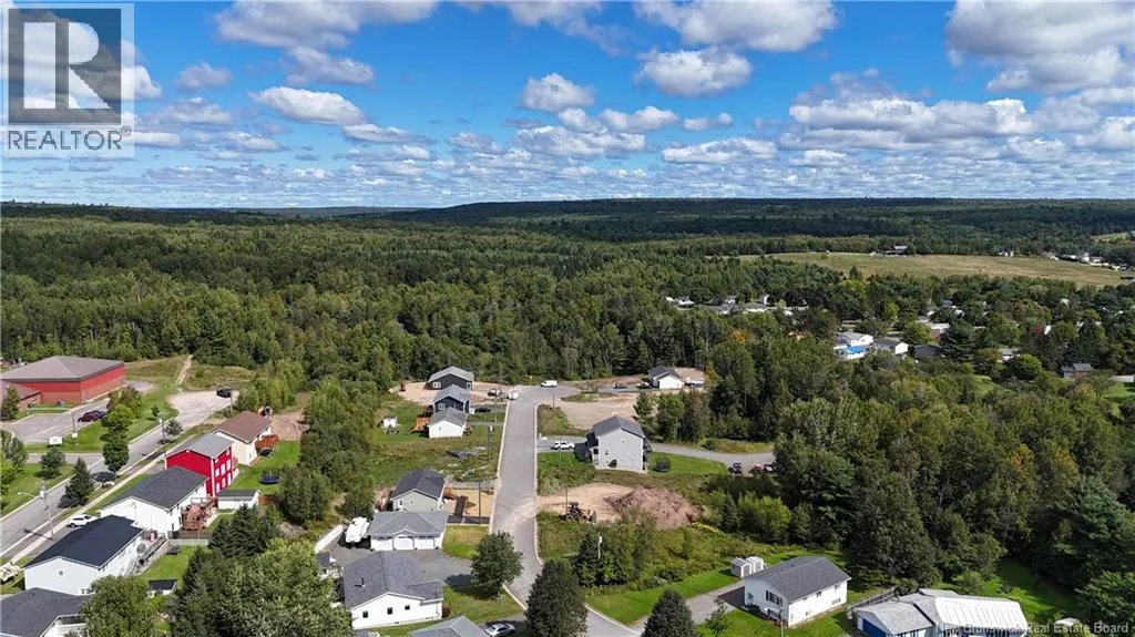 75 Malibu Street, Fredericton, New Brunswick E3A 5P9