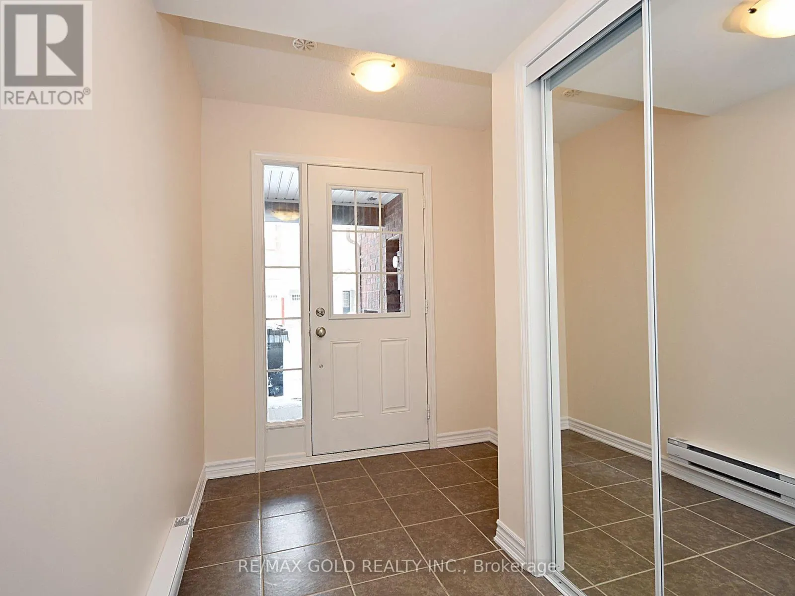 Row / Townhouse for rent: 75 Metro Crescent, Brampton, Ontario L7A 4P2