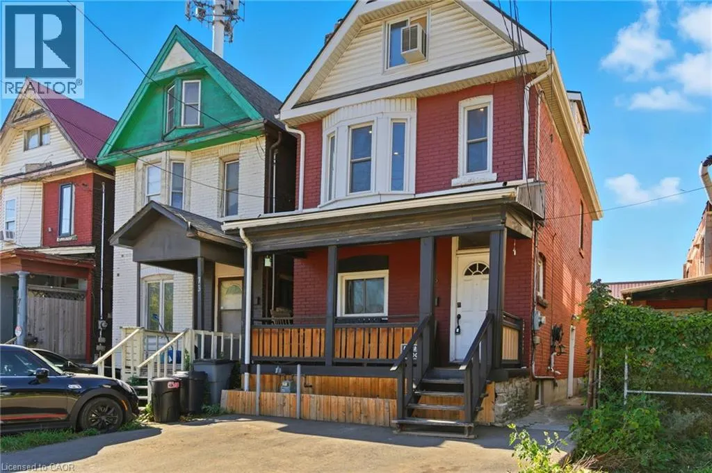 House for rent: 75 Niagara Street, Hamilton, Ontario L8L 6A4