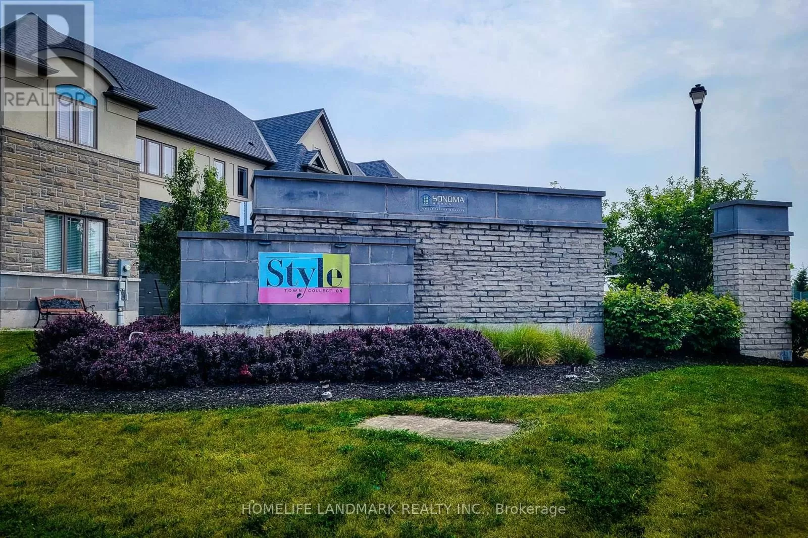 Row / Townhouse for rent: 75 Sonoma Valley Crescent, Hamilton, Ontario L9B 0J3