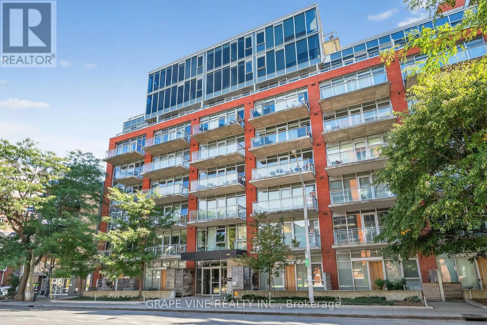 Apartment for rent: 750 - 340 Mcleod Street, Ottawa, Ontario K2P 1A4