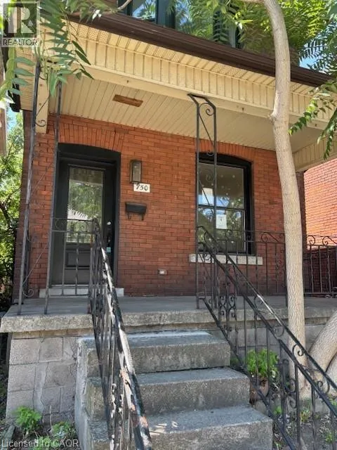 House for rent: 750 Cannon Street E, Hamilton, Ontario L8L 2G9