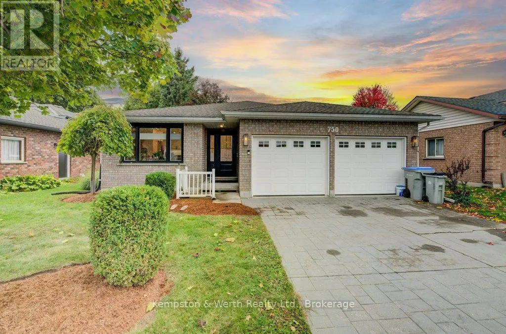 House for rent: 750 Edgar Street, North Perth, Ontario N4W 1H7