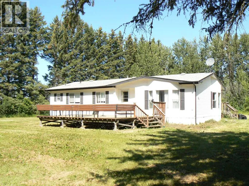 Manufactured Home for rent: 75105 153 Range, High Prairie, Alberta T0G 1E0