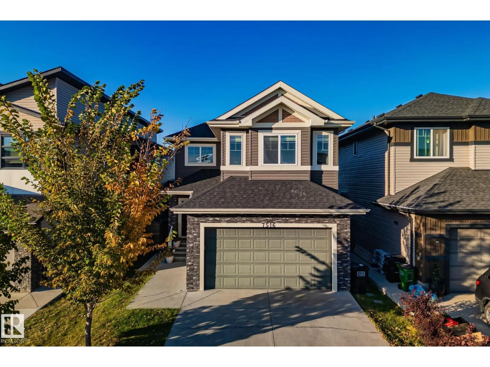 House for rent: 7516 182 Av Nw Nw, Edmonton, Alberta T5Z 0M1