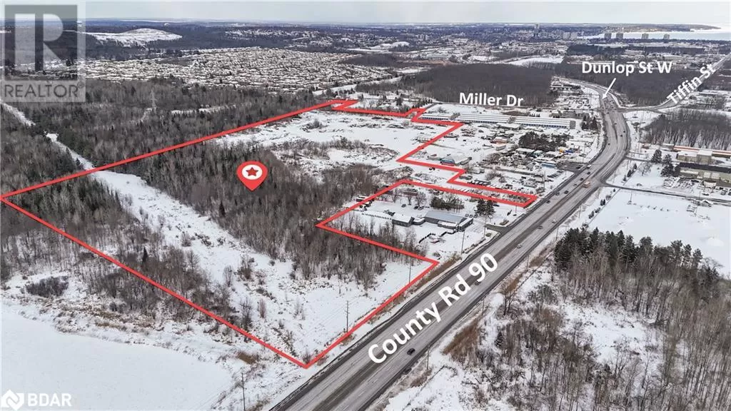 752 County Road 90, Springwater, Ontario L4M 4S4