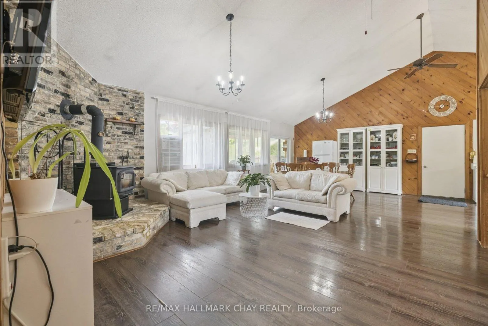 House for rent: 7521 County Road 10, Essa, Ontario L0M 1B1