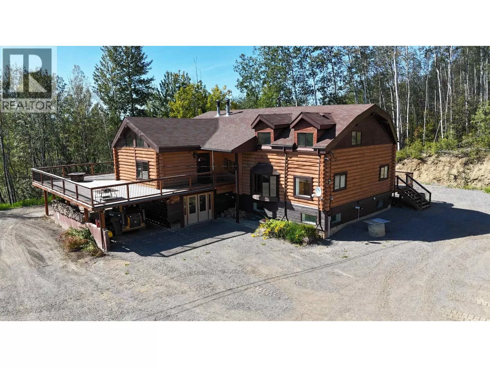 House for rent: 7540 Valleyview Drive, Fort Nelson, British Columbia V0C 1R0