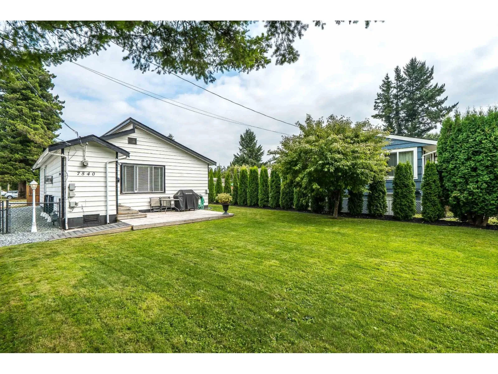 House for rent: 7540 Welton Street, Mission, British Columbia V2V 3X4