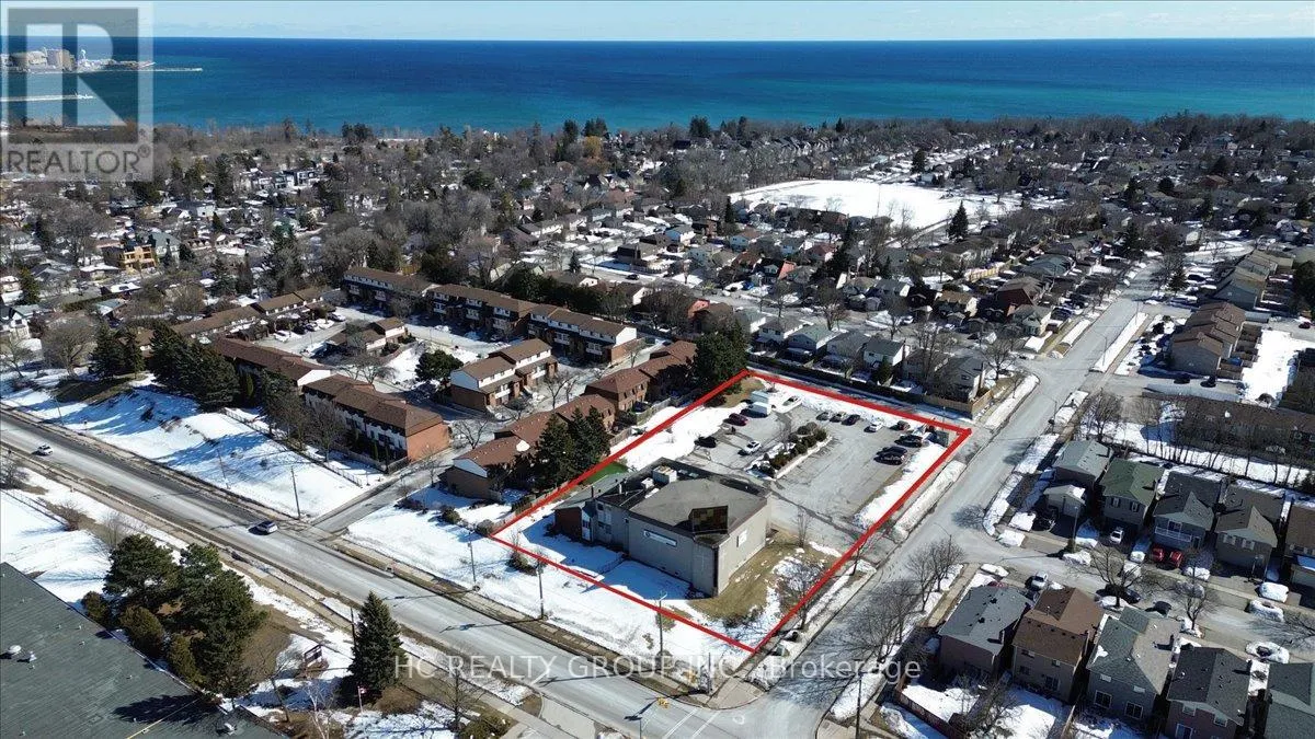 755 Oklahoma Drive, Pickering, Ontario L1W 2H4