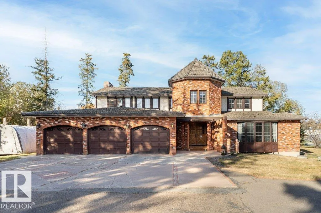 House for rent: 7550 Ellerslie Rd Sw, Edmonton, Alberta T6X 1A3