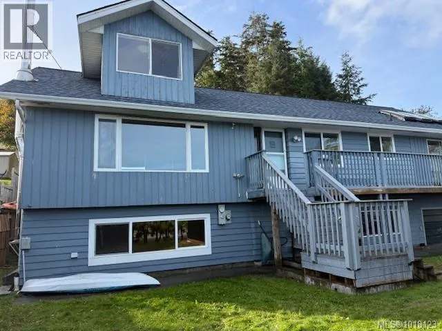 House for rent: 7550 Market St, Port Hardy, British Columbia V0N 2P0