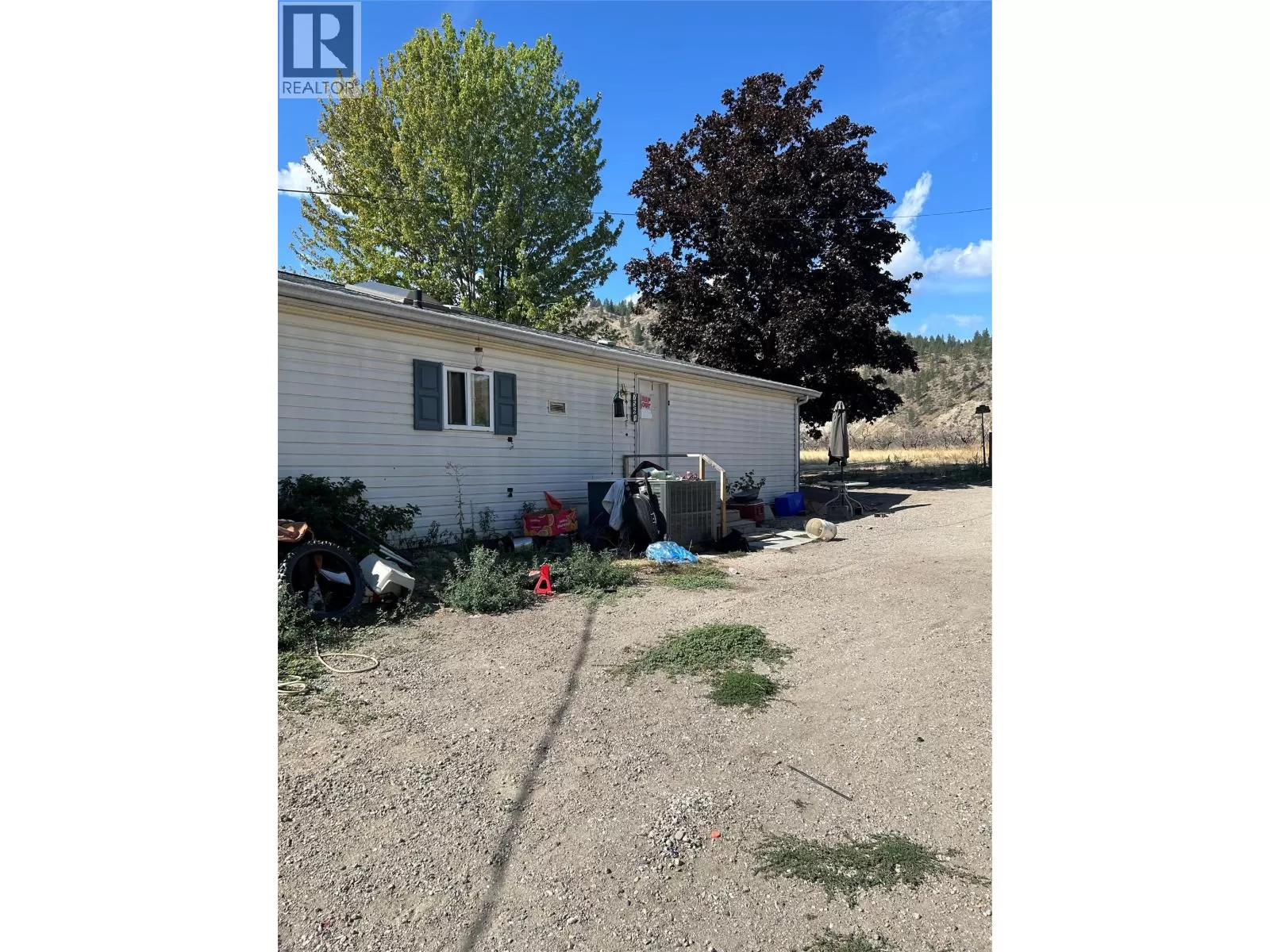 Manufactured Home for rent: 7561 Highway 97, Oliver, British Columbia V0H 1T5