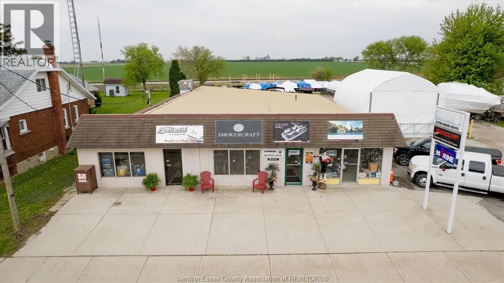 7565 Tecumseh Road, Stoney Point, Ontario N0R 1N0