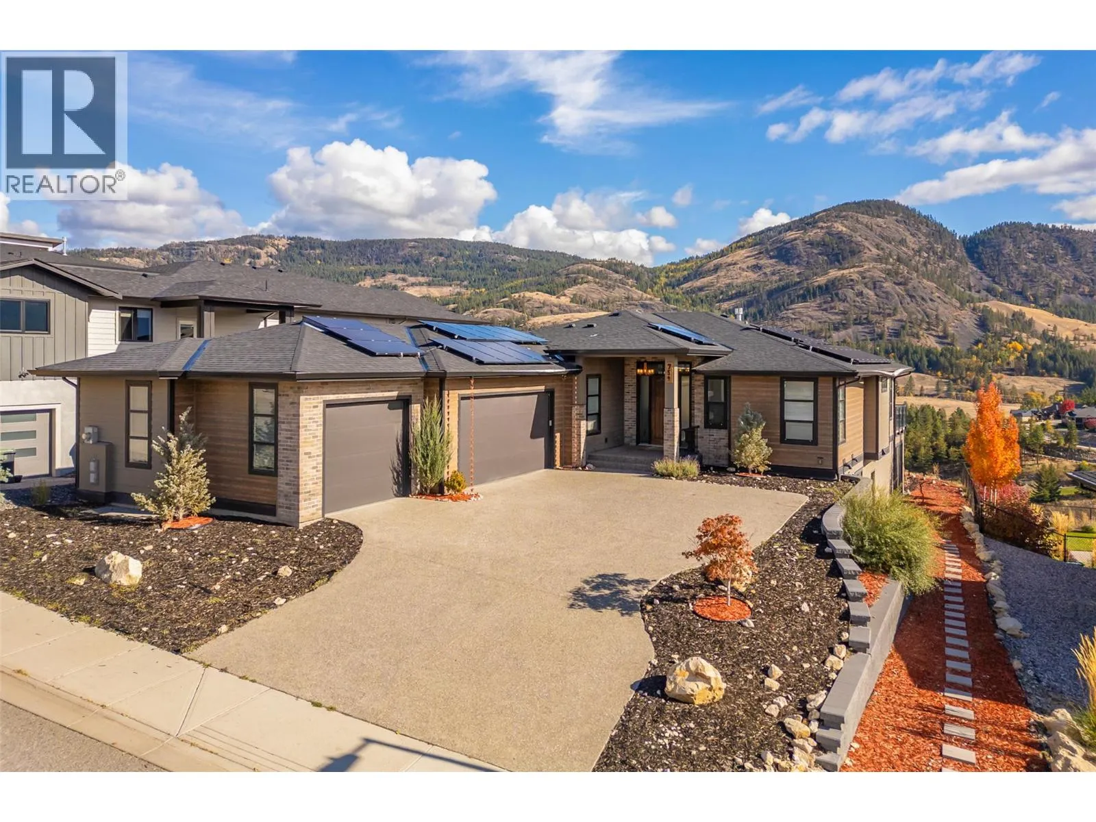 House for rent: 759 Carnoustie Drive, Kelowna, British Columbia V1P 1V2