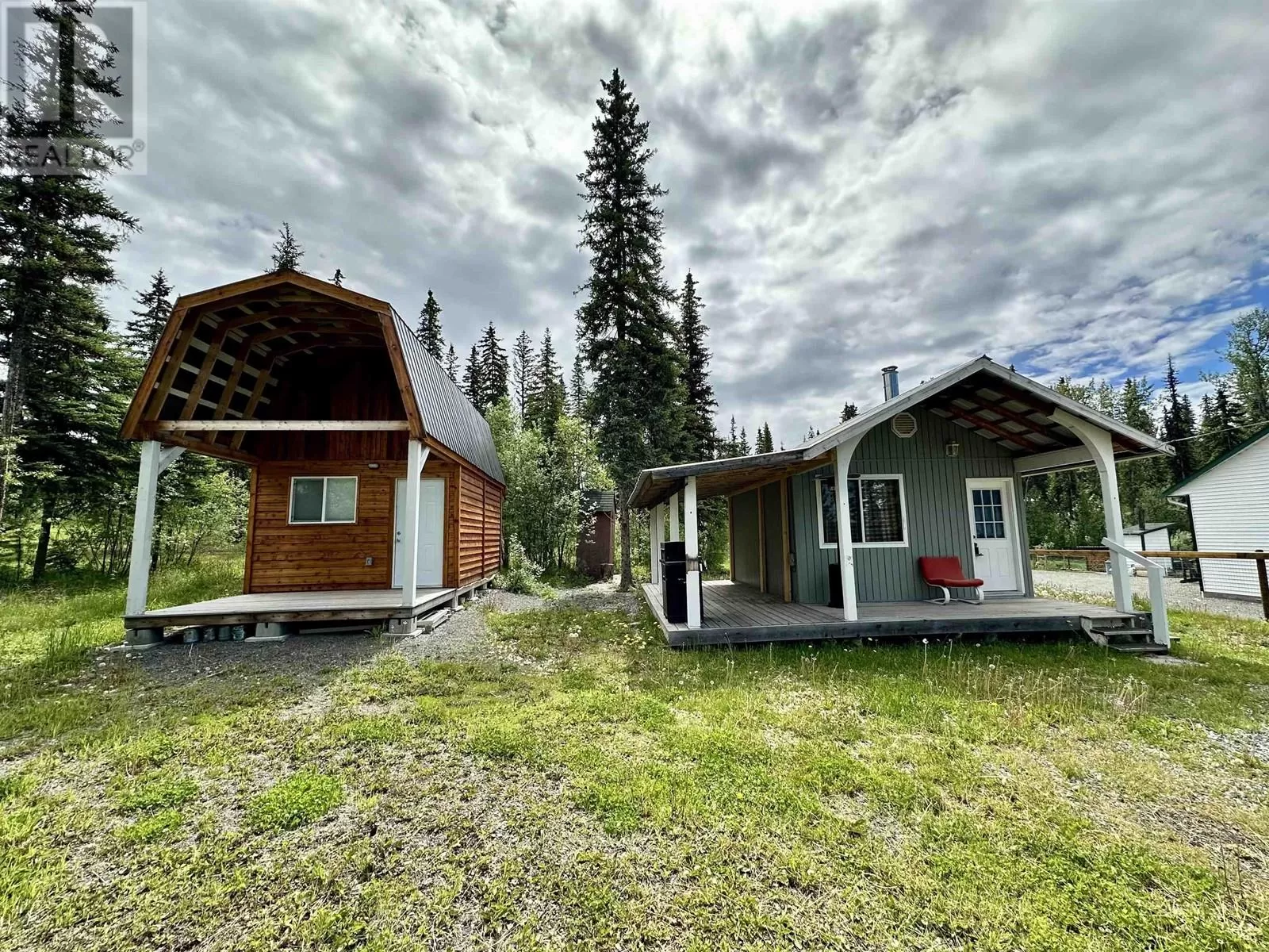 Recreational for rent: 7594 Beazely Road, Deka Lake / Sulphurous / Hathaway Lakes, British Columbia V0K 1X3