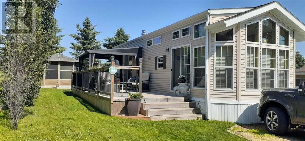 Manufactured Home for rent: 76, 41310 Range Road 282, Rural Lacombe County, Alberta T4L 2N3