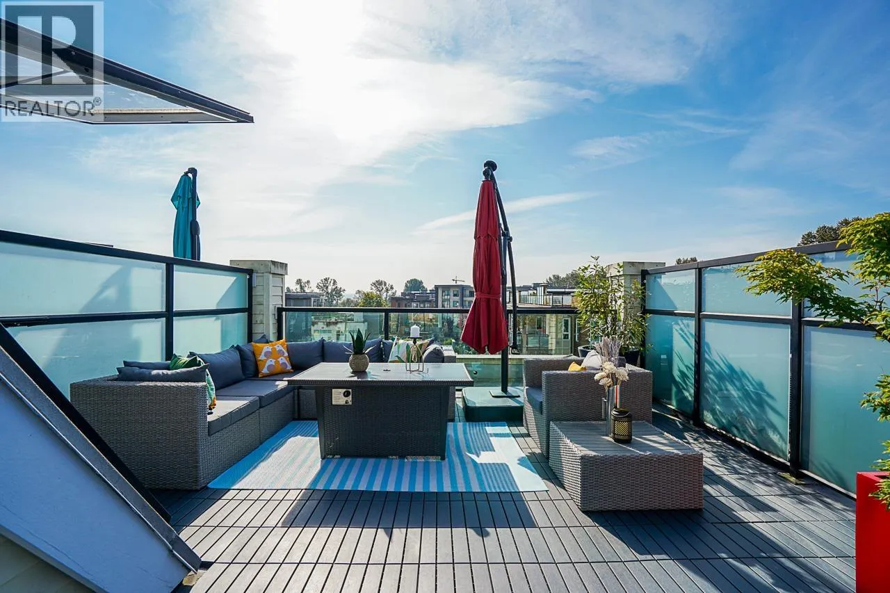 Row / Townhouse for rent: 76 728 W 14th Street, North Vancouver, British Columbia V7M 0A8