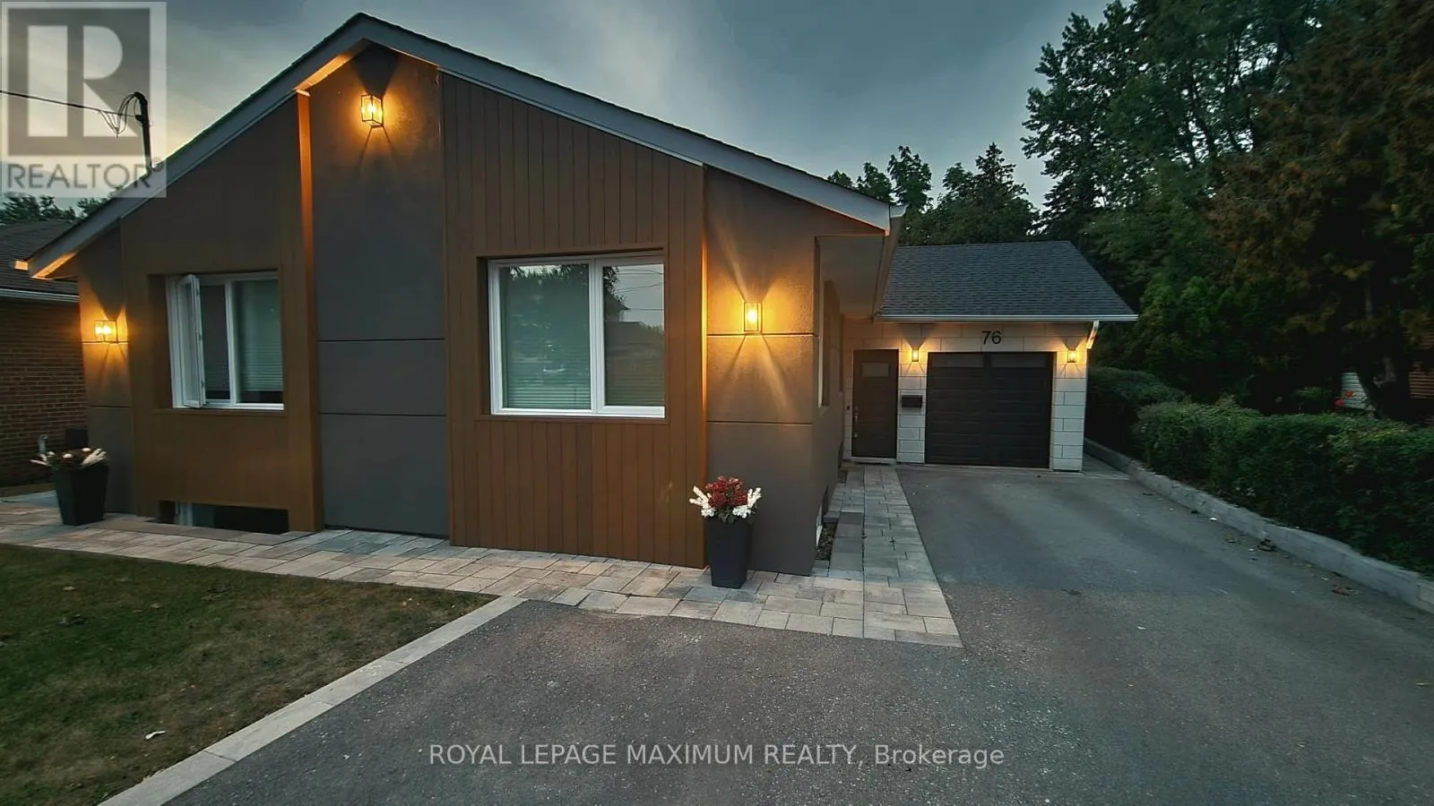 House for rent: 76 Langholm Drive, Toronto, Ontario M3M 2R8