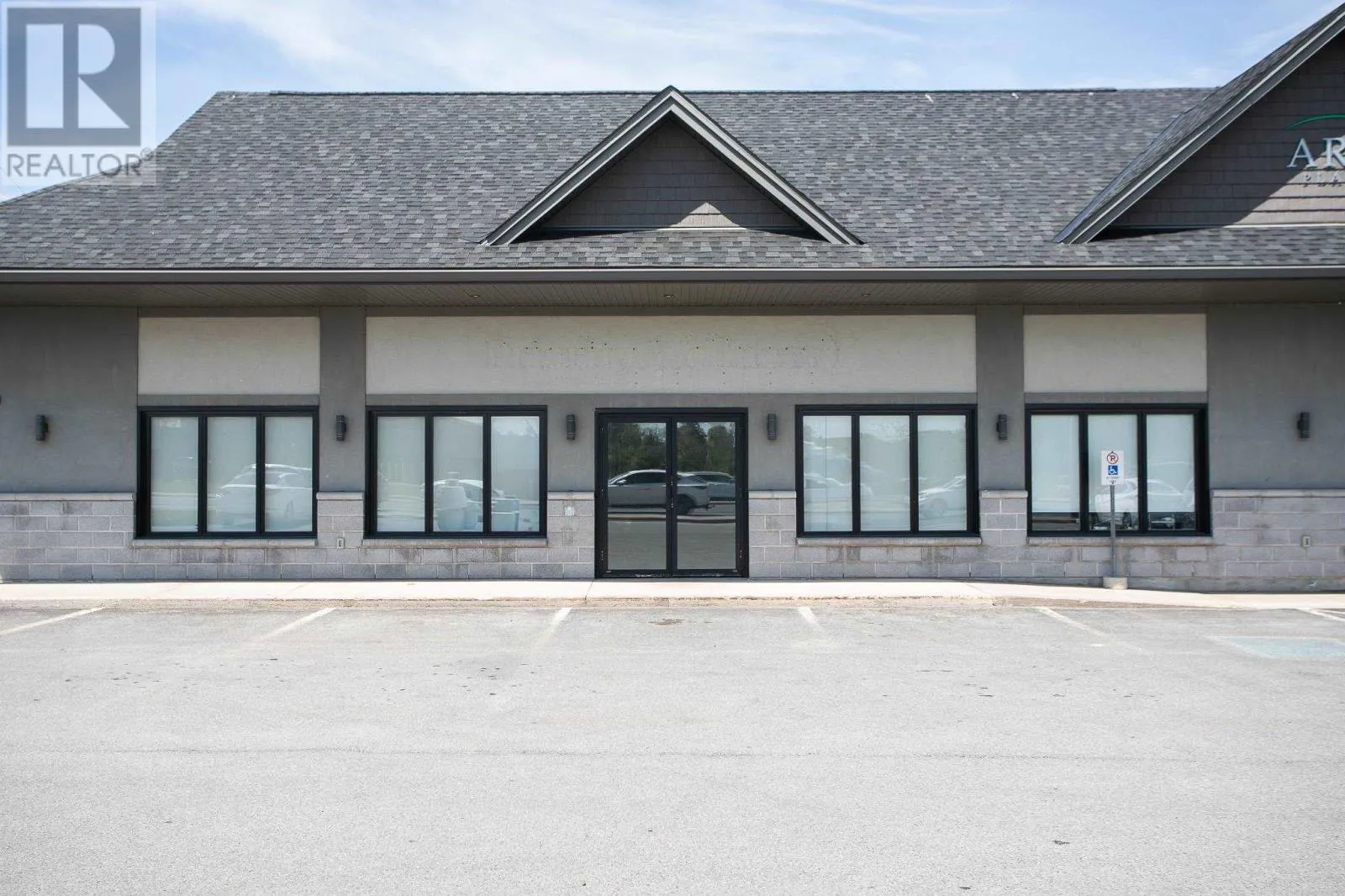 760 Second Lin E # 1, Sault Ste. Marie, Ontario P6B 4K4