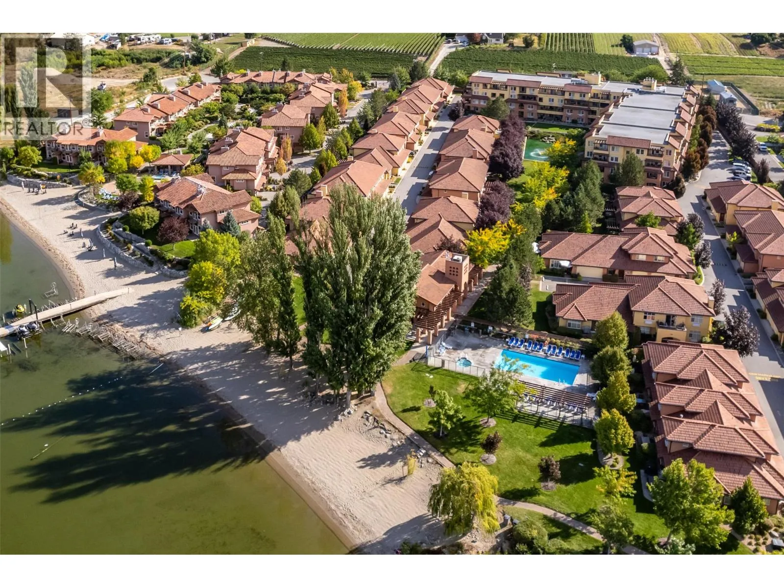 Apartment for rent: 7600 Cottonwood Drive Unit# 404, Osoyoos, British Columbia V0H 1V0