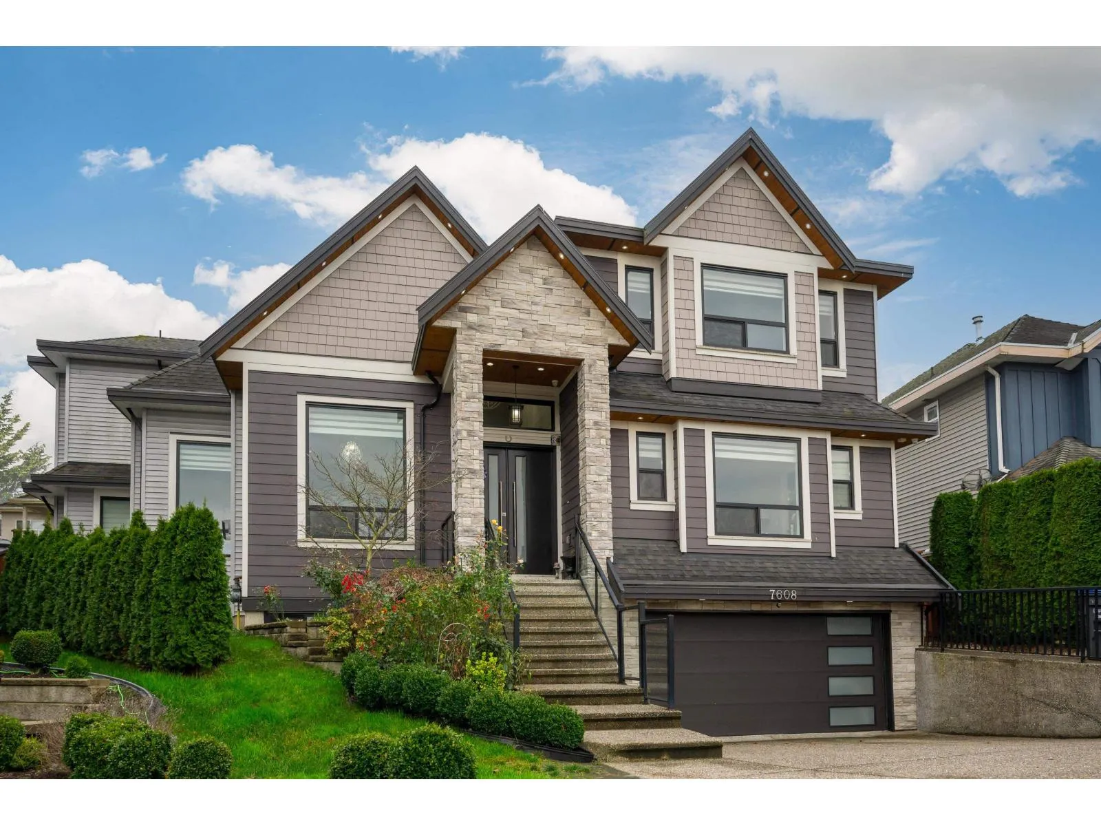 House for rent: 7608 144a Street, Surrey, British Columbia V3S 9K8