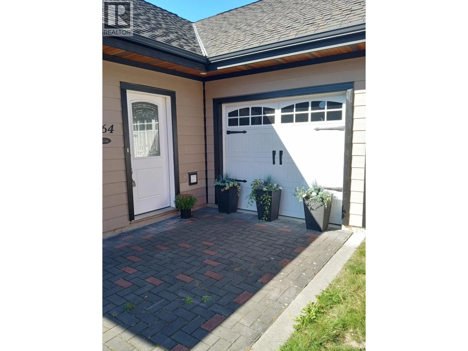 House for rent: 764 Gerussi Lane, Gibsons, British Columbia V0N 1V7