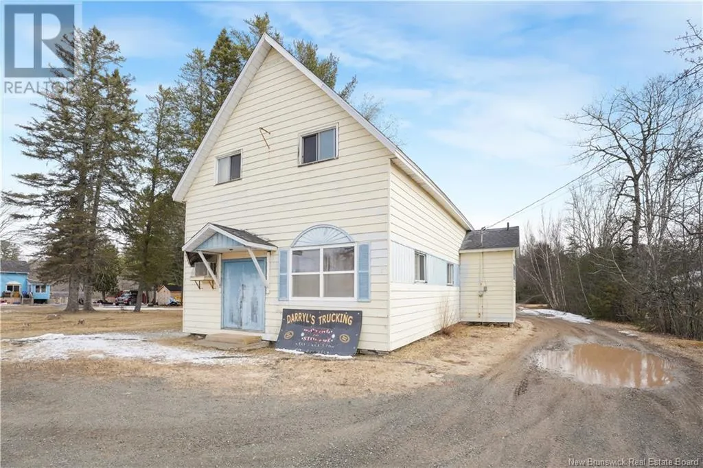 764 Pleasant Drive, Minto, New Brunswick E4B 2V1