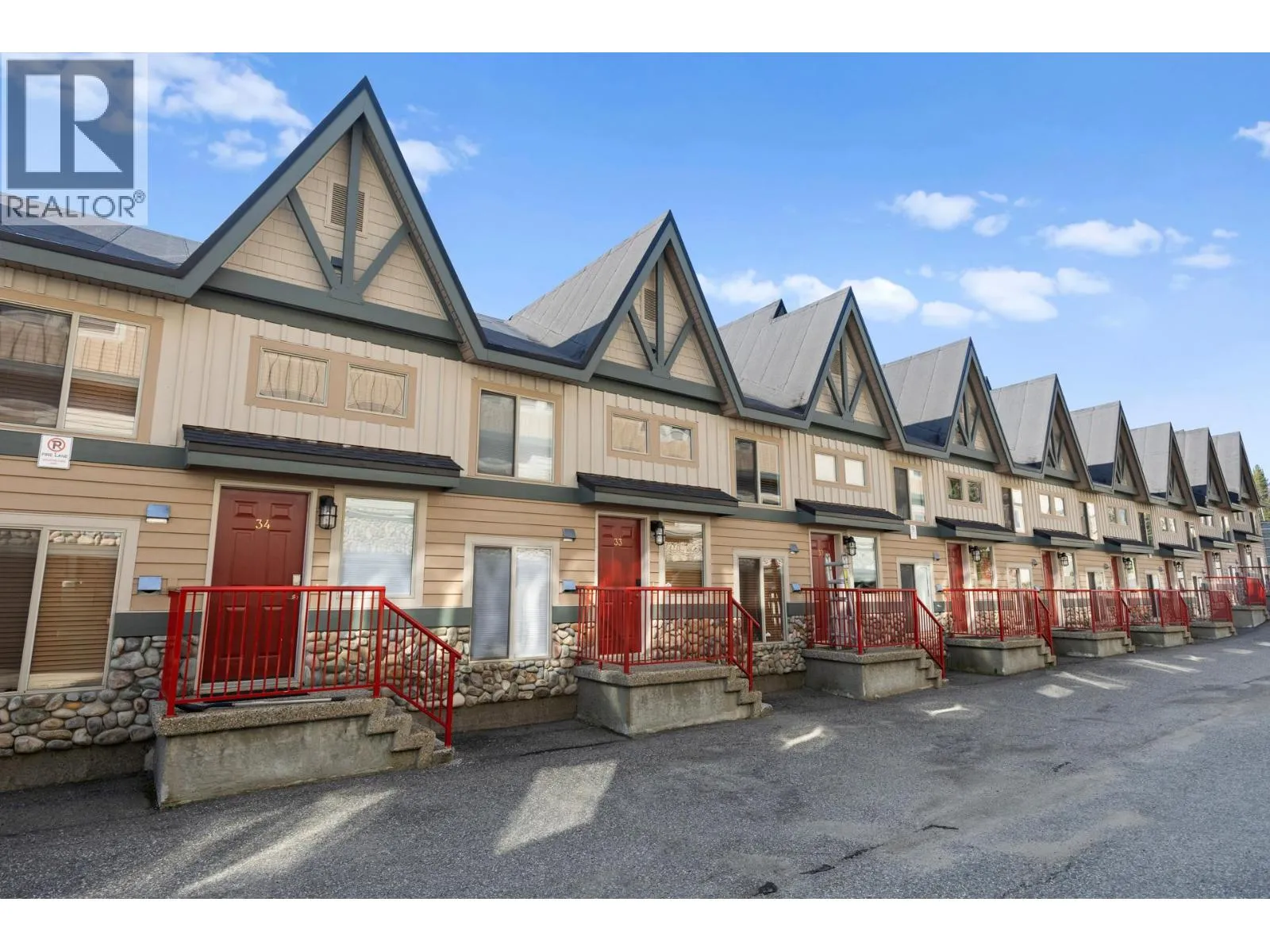 Row / Townhouse for rent: 7640 Porcupine Road Unit# 33, Big White, British Columbia V1P 1T4