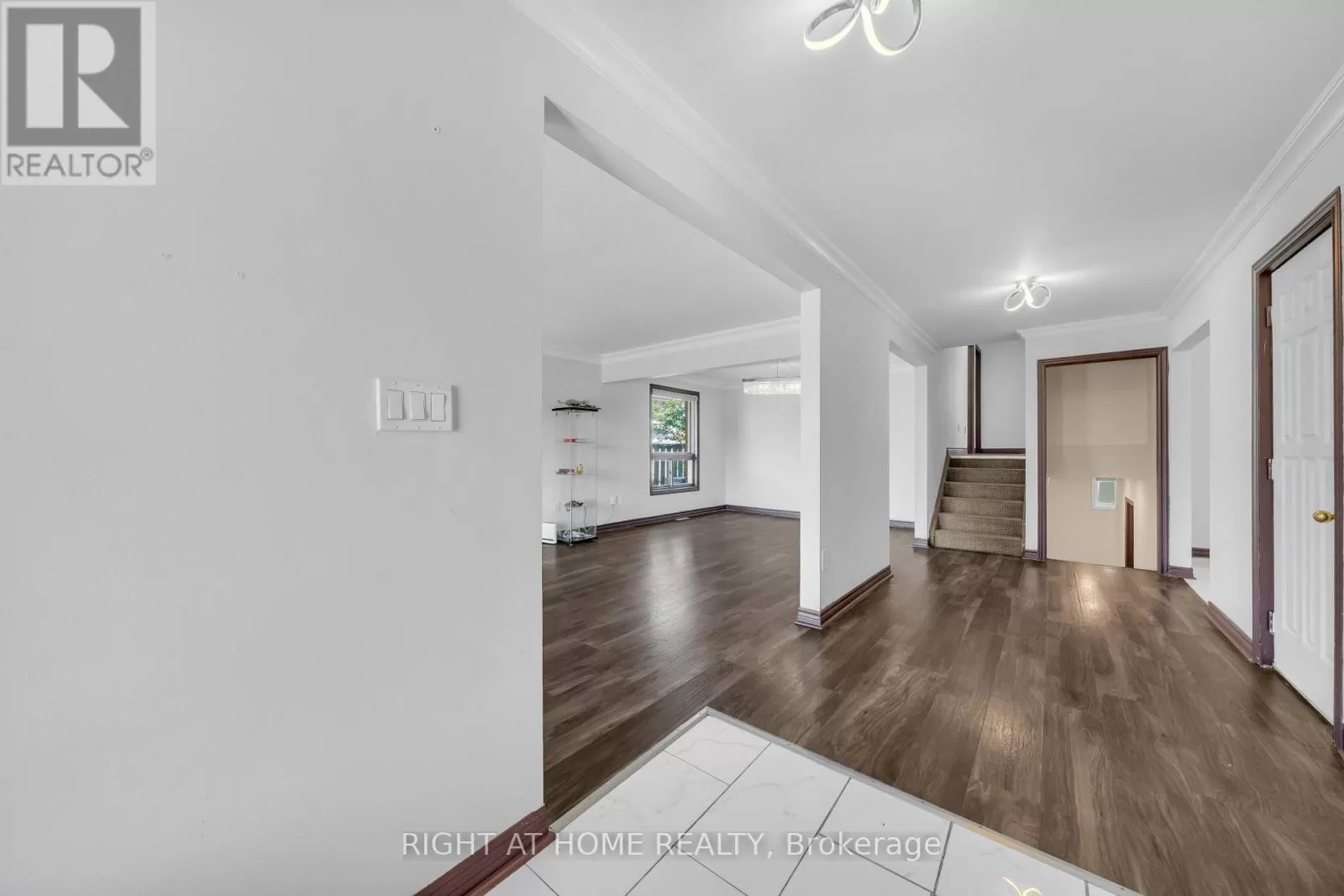 House for rent: 7651 Swan Street, Niagara Falls, Ontario L2H 2R1