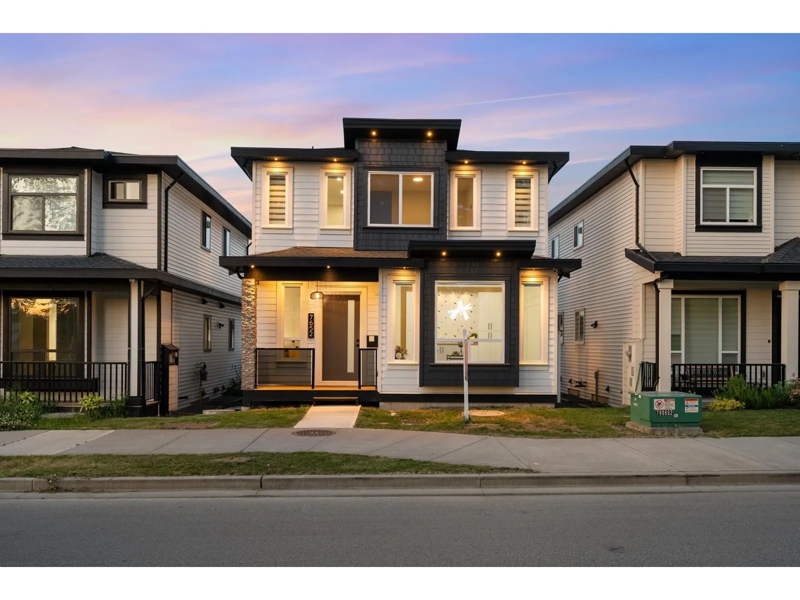 House for rent: 7652 206 Street, Langley, British Columbia V2Y 3P6