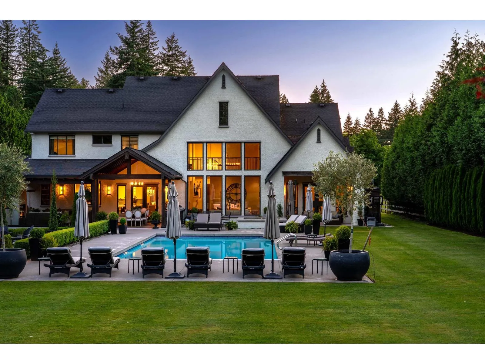 House for rent: 7670 240 Street, Langley, British Columbia V1M 3P9