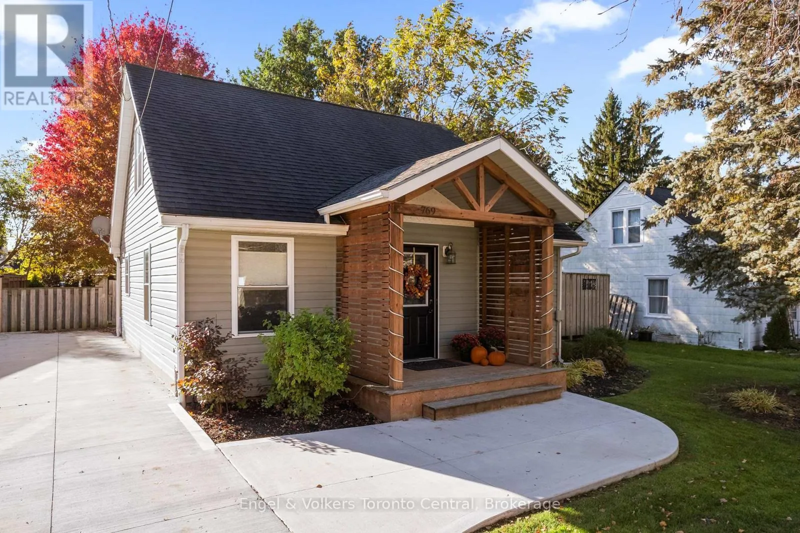 House for rent: 769 7th A Street E, Owen Sound, Ontario N4K 1K6