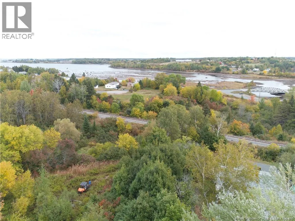769 Mcintyre Lane, Bathurst, New Brunswick E2A 6L9