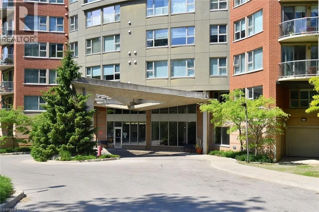 Apartment for rent: 77 Governor's Road Unit# 505, Dundas, Ontario L9H 7N8