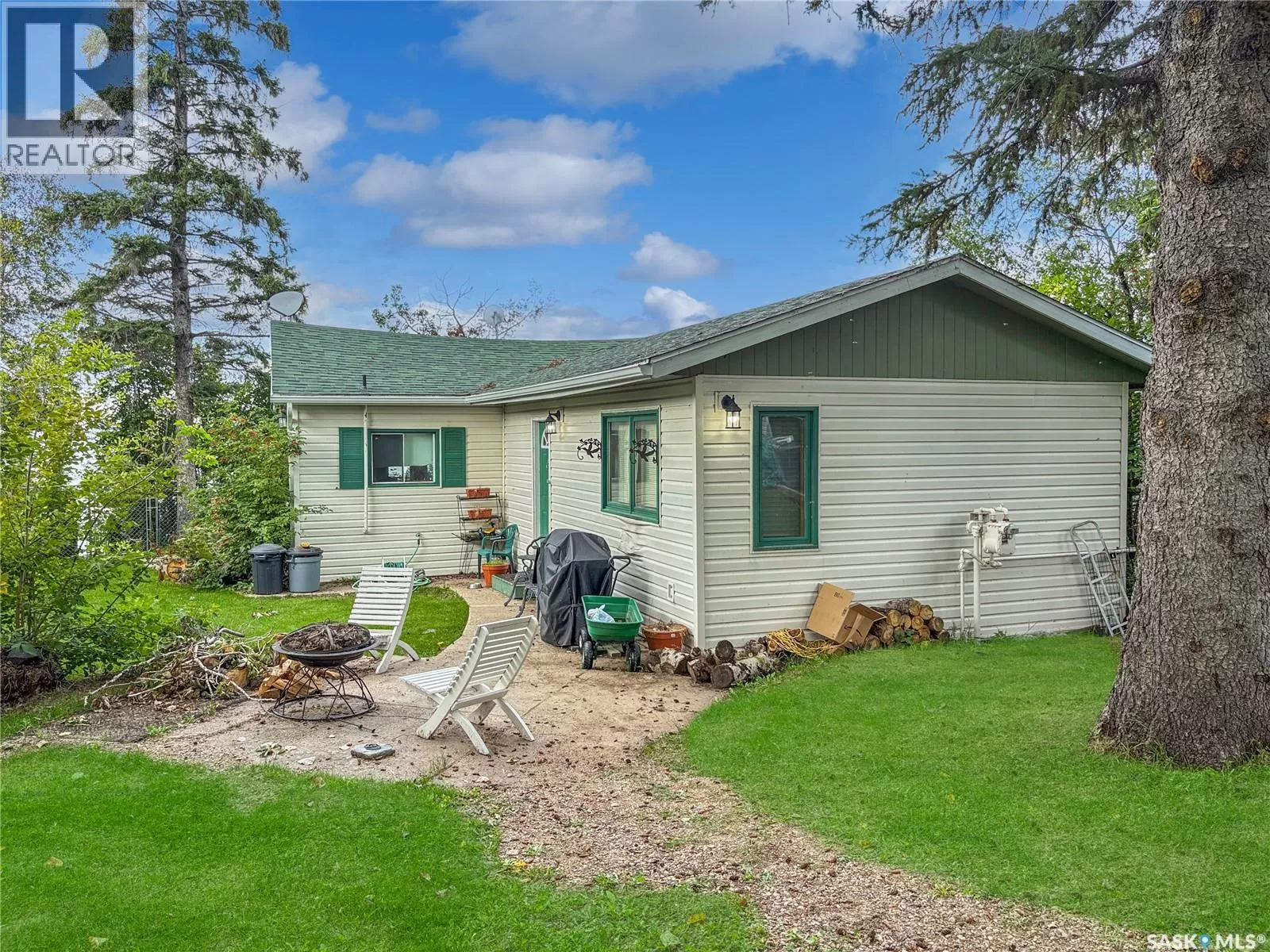 House for rent: 77 Lakeview Avenue, Meota Rm No.468, Saskatchewan S0M 1X0