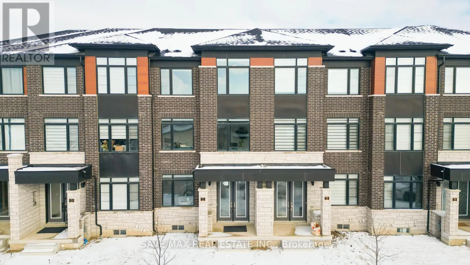 Row / Townhouse for rent: 77 Minnock Street, Caledon, Ontario L7C 4K8