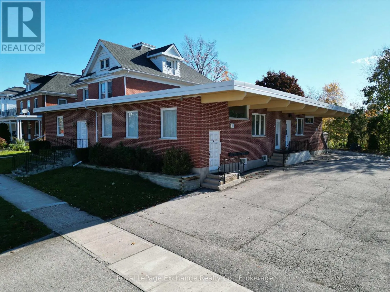Other for rent: 77 Montreal Street, Goderich), Ontario N7A 2G5