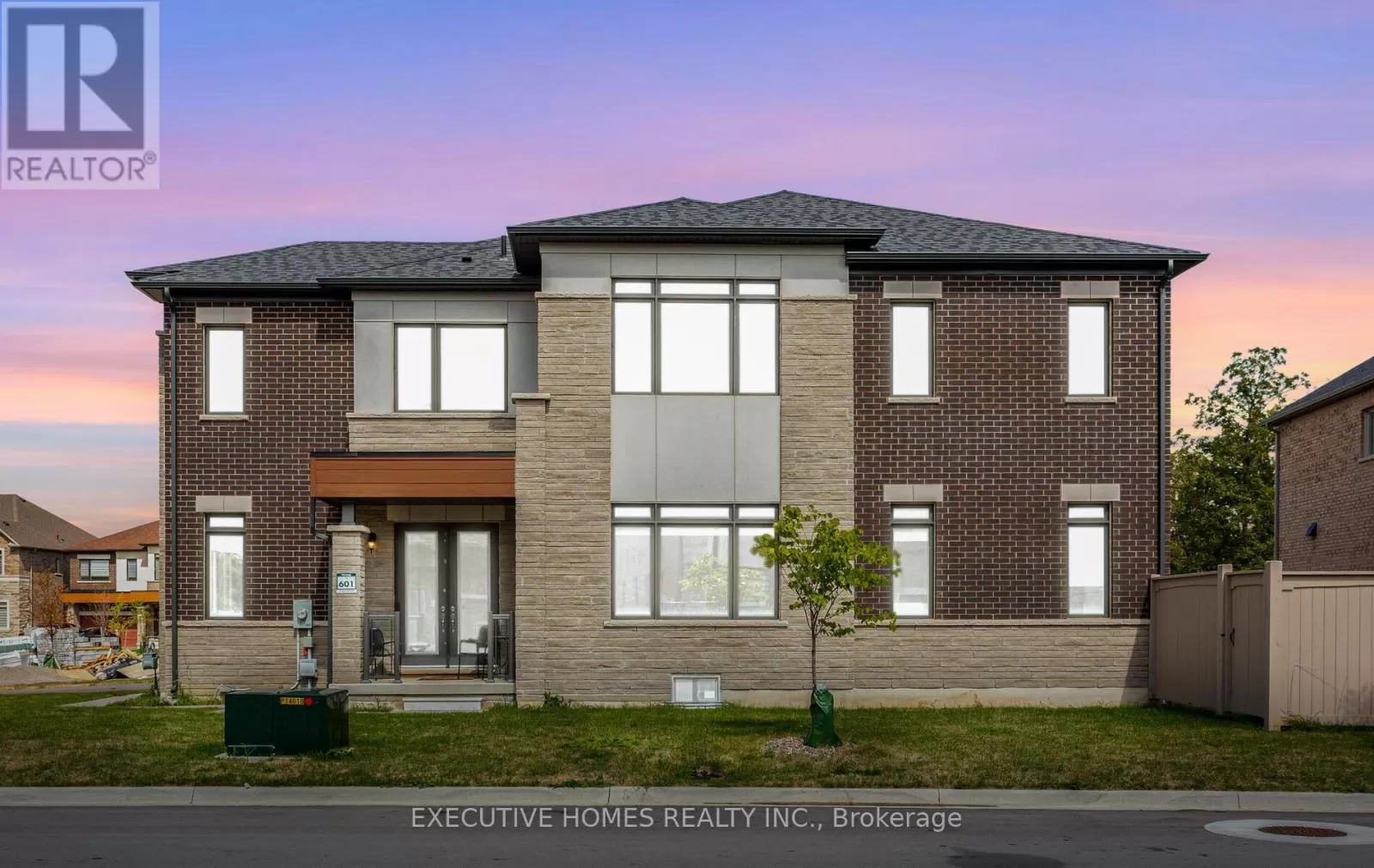 House for rent: 77 Pond View Gate, Hamilton, Ontario L8B 2A1