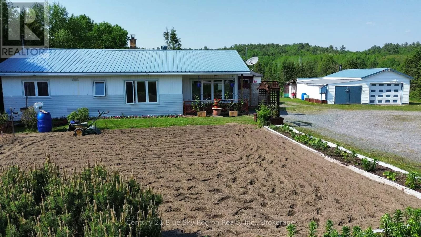 House for rent: 7707 Highway 17, Markstay-Warren, Ontario P0H 2N0