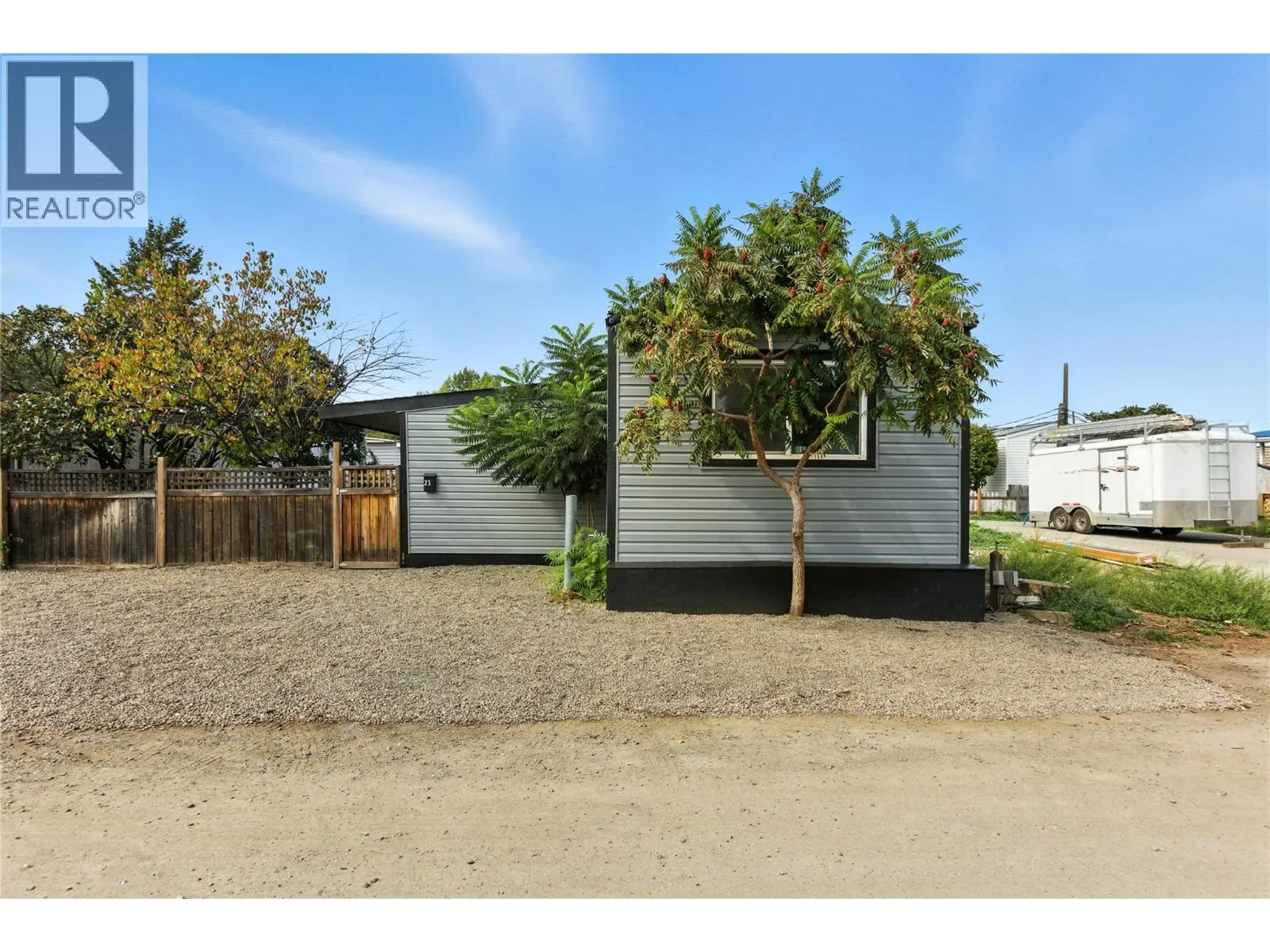 Manufactured Home for rent: 771 Athabasca Street E Unit# 23, Kamloops, British Columbia V2H 1C8