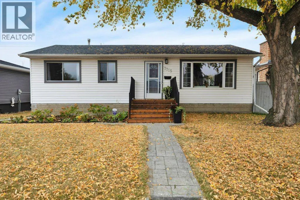 House for rent: 7715 73 Avenue Nw, Edmonton, Alberta T6C 0C4