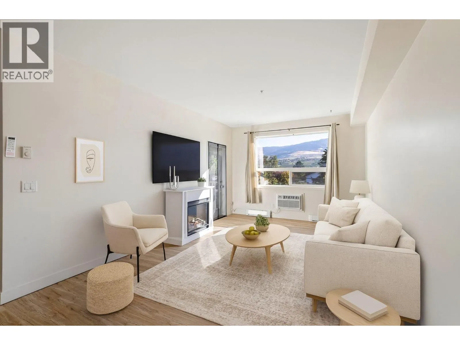 Apartment for rent: 778 Rutland Road N Unit# 309, Kelowna, British Columbia V1X 8B3