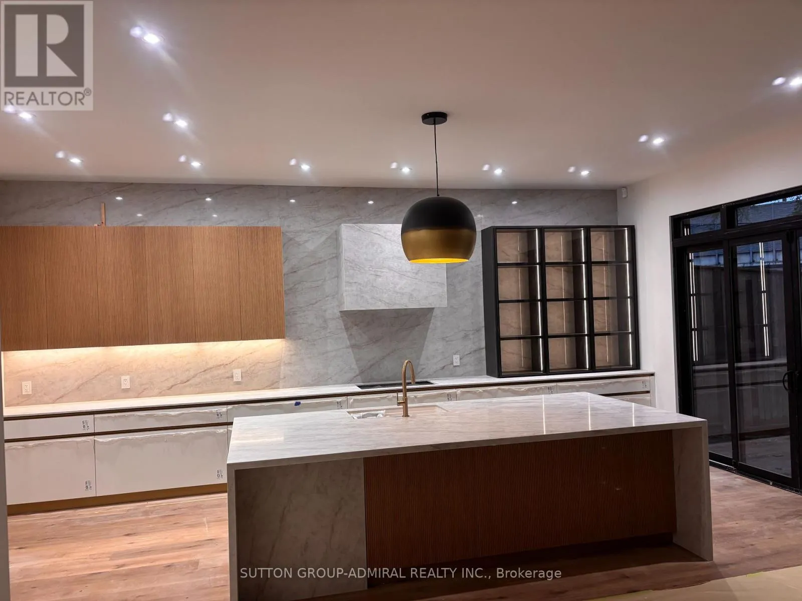 House for rent: 78 Burncrest Drive, Toronto, Ontario M5M 2Z5