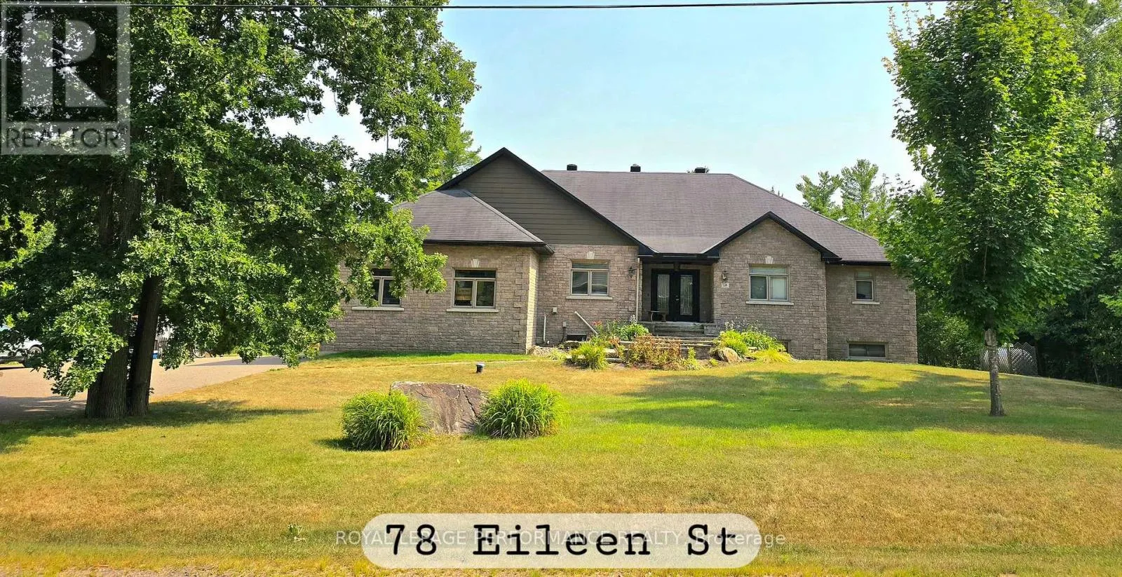 House for rent: 78 Eileen Street, Laurentian Valley, Ontario K8A 6W2