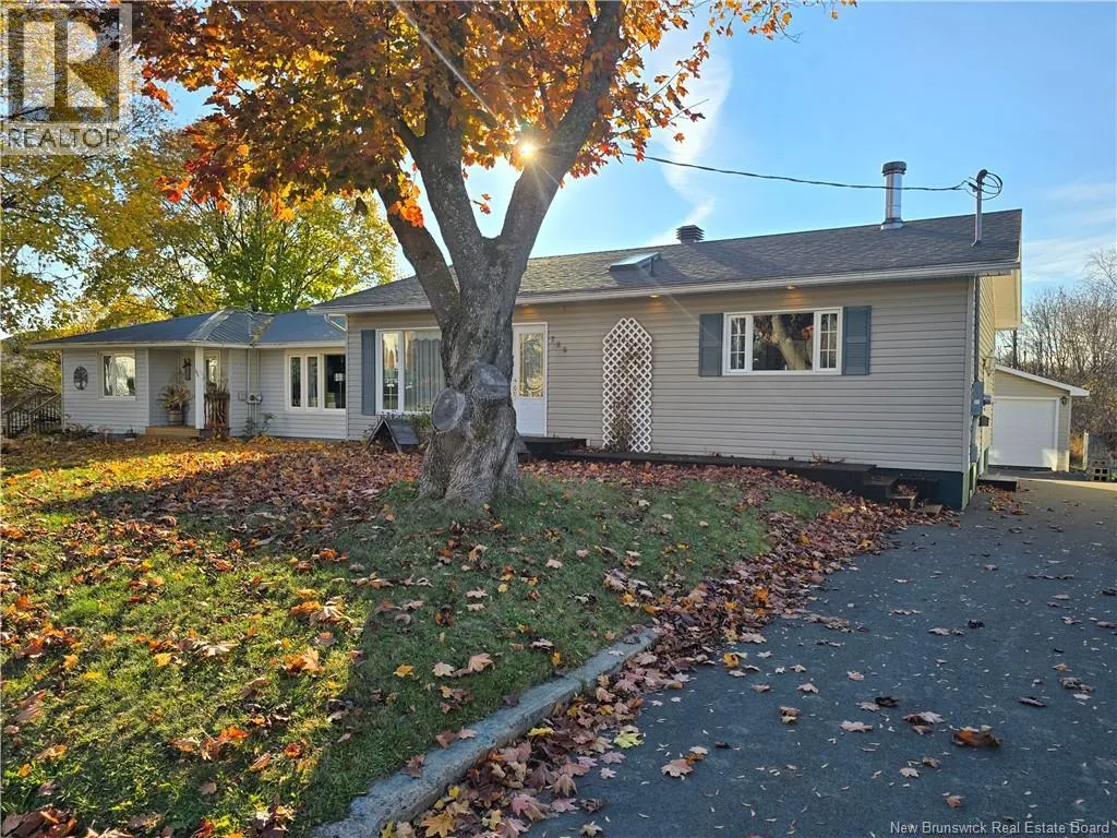 780 Donald Street, Bathurst, New Brunswick E2A 1N5