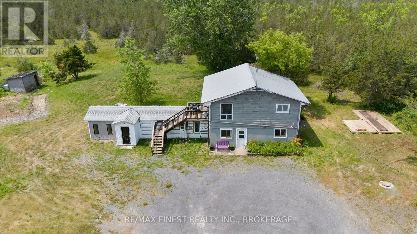 House for rent: 780 Wing Road, Loyalist, Ontario K0H 2H0