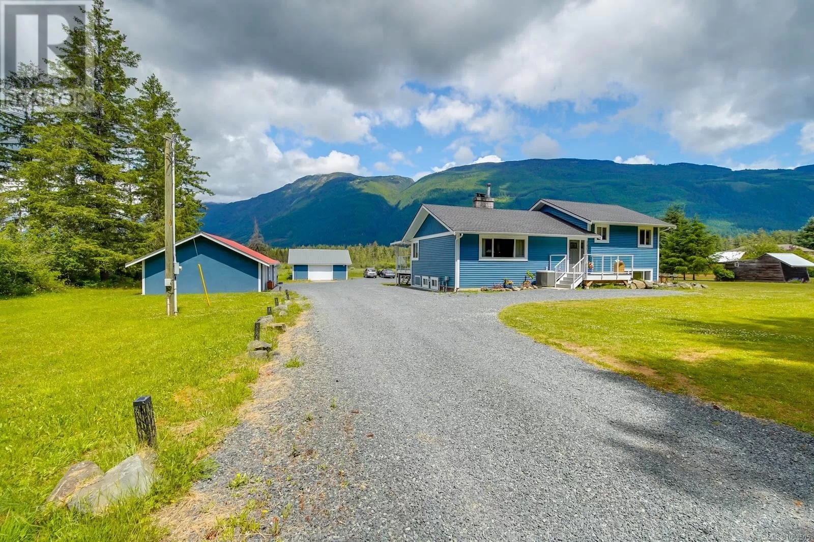 House for rent: 7801-7807 Beaver Creek Rd, Port Alberni, British Columbia V9Y 8N3